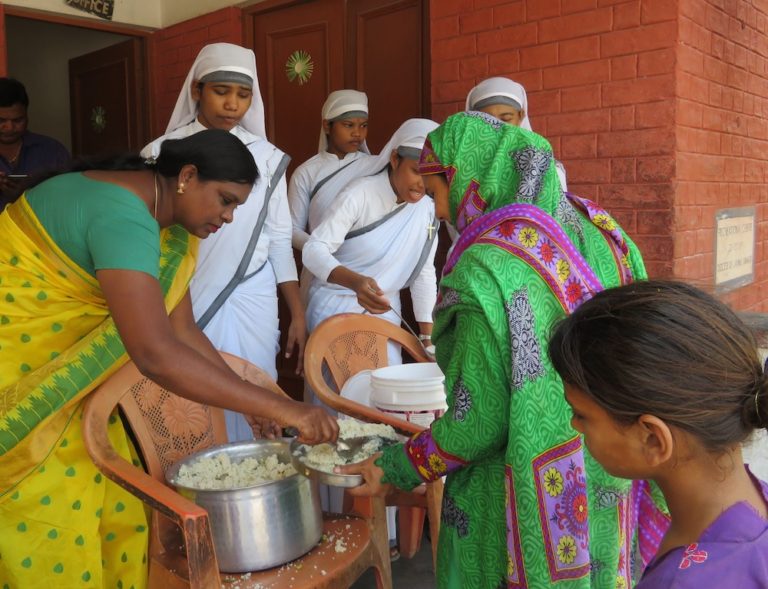 Hot Meals and Food Packets Serve Impoverished Communities With Message of God’s Love